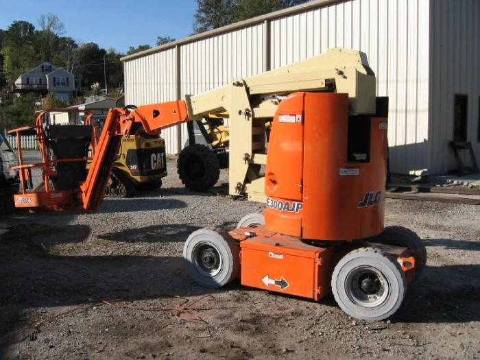 JLG E300A E300AJP electric manlift