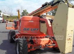 JLG 600A Articulating Manlift